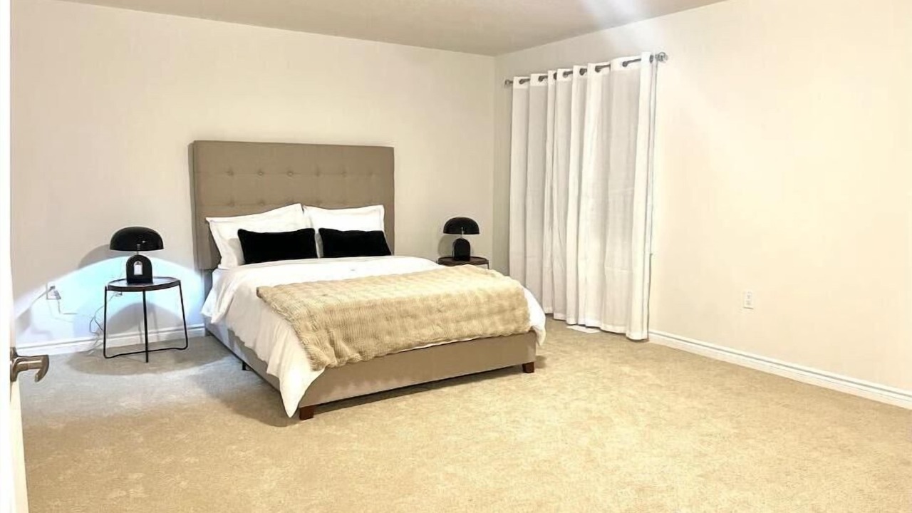 Photo of Bedroom in Wasaga Beach