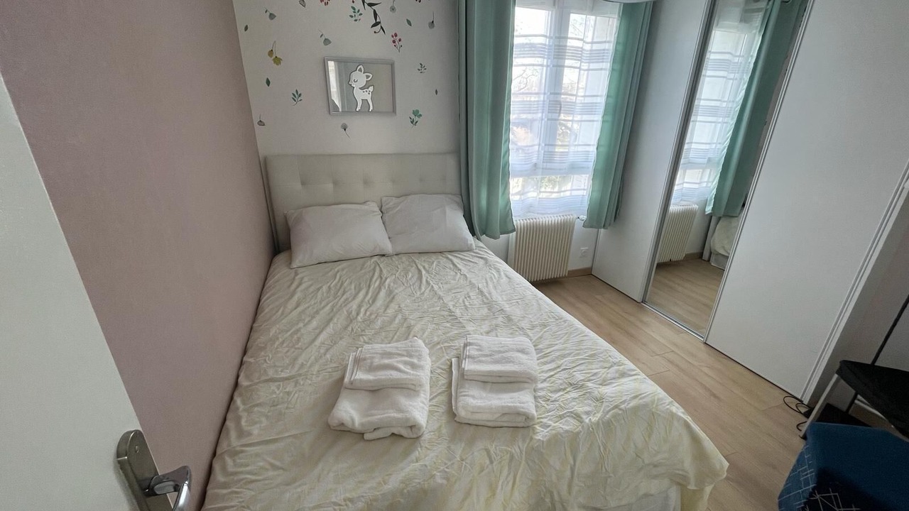 Photo of Bedroom in Rueil-Malmaison