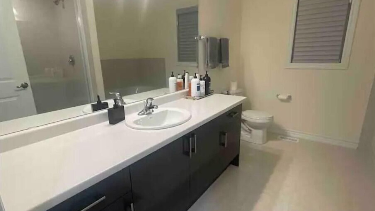Photo of Bathroom in County of Brant