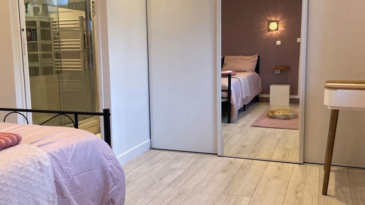 Photo of Bedroom in Tremblay-en-France