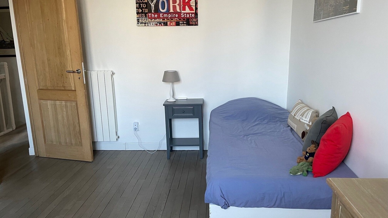Photo of Bedroom in Saint-Cloud