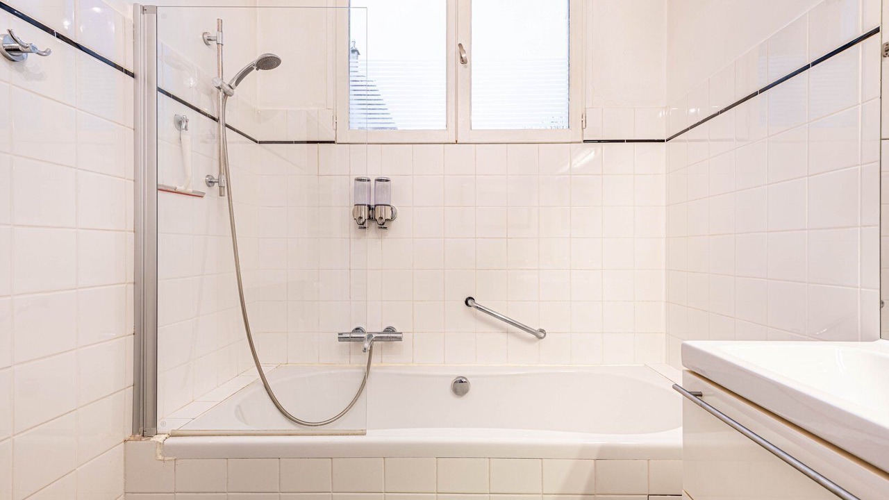 Photo of Bathroom in Montrouge