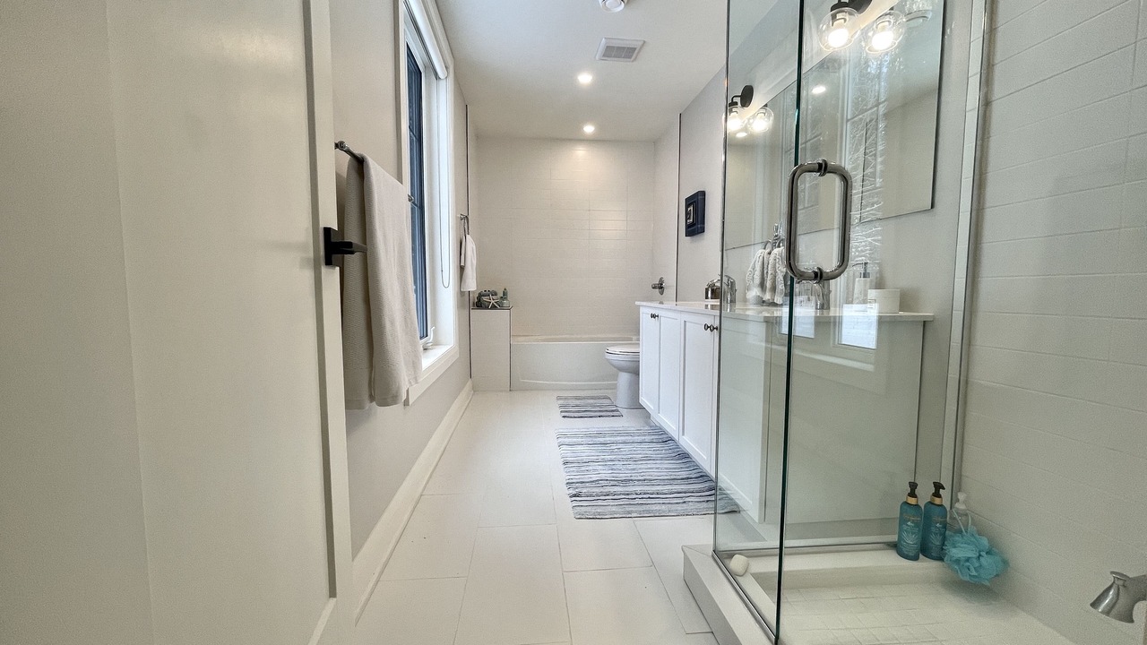 Photo of Bathroom in Minett