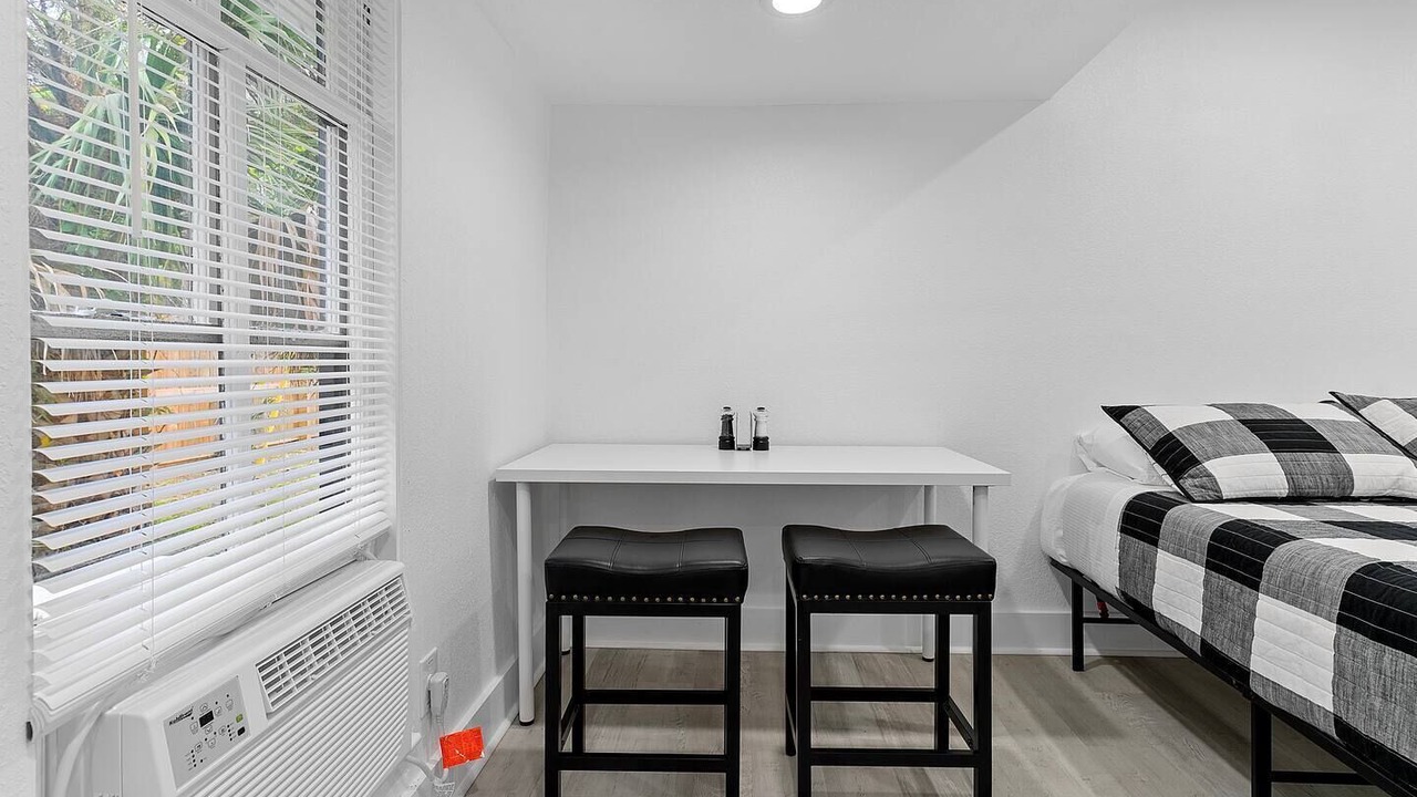 Photo of Bedroom in Lake Eola Heights