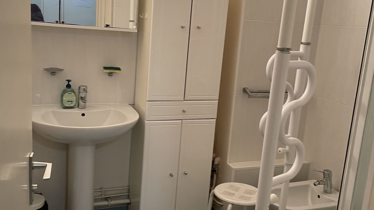 Photo of Bathroom in Chennevieres-sur-Marne