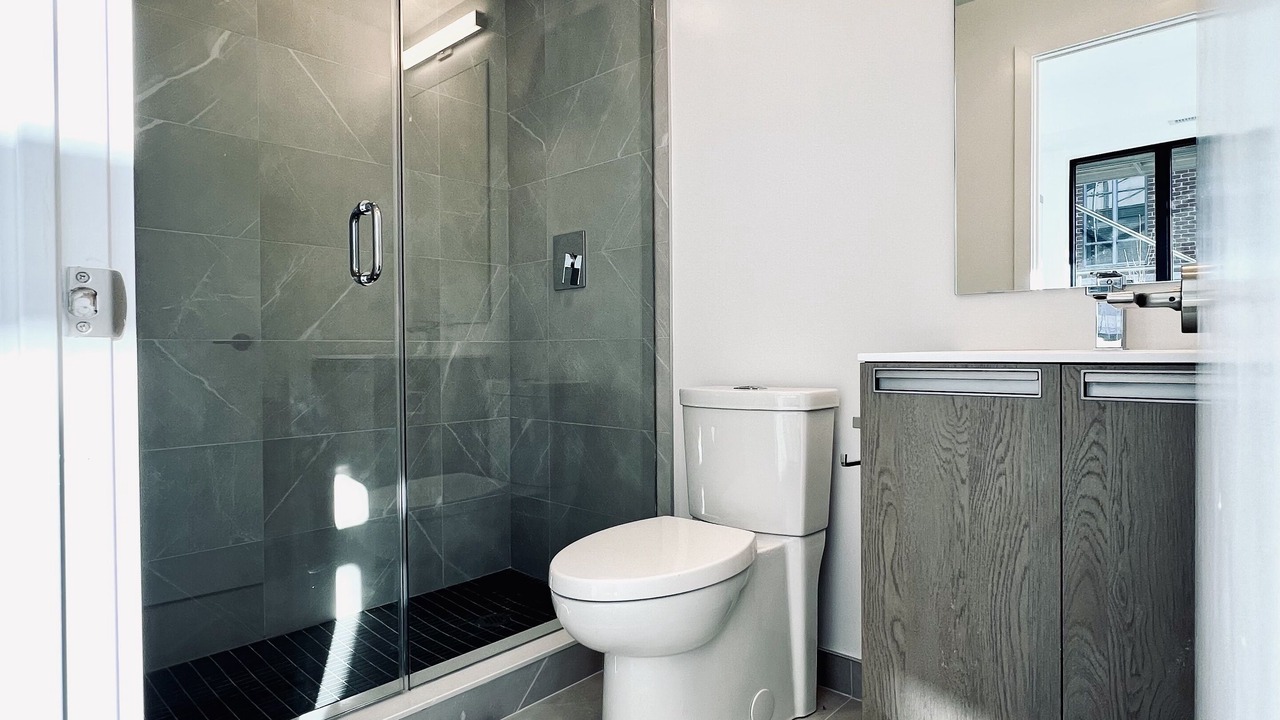 Photo of Bathroom in Etobicoke
