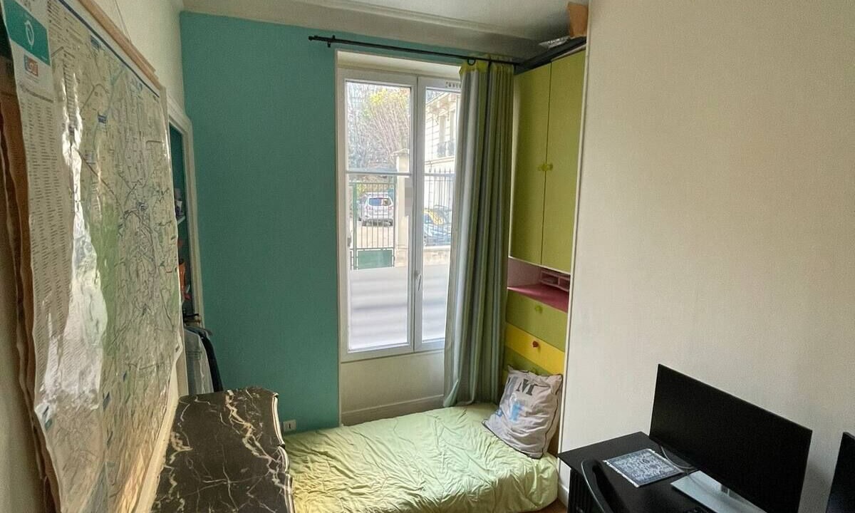 Photo of Bedroom in Combat