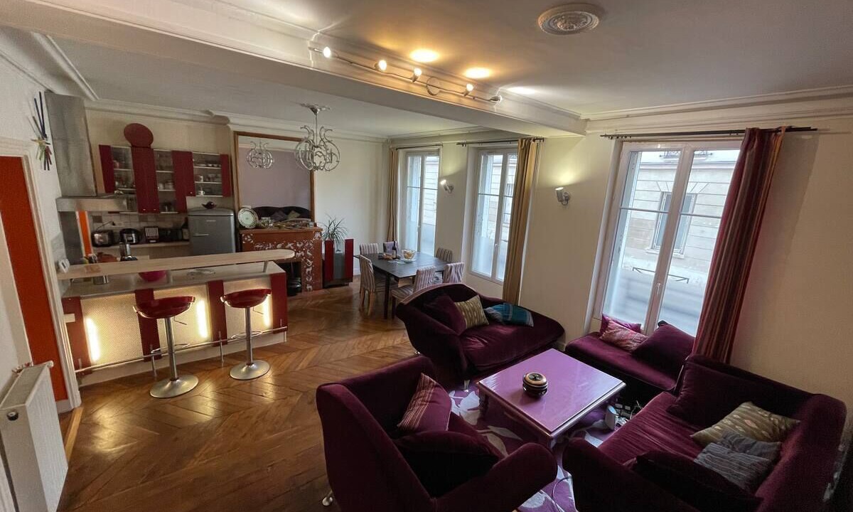 Photo of Livingroom in Combat