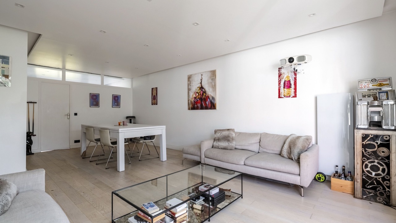 Photo of Livingroom in Neuilly-sur-Seine