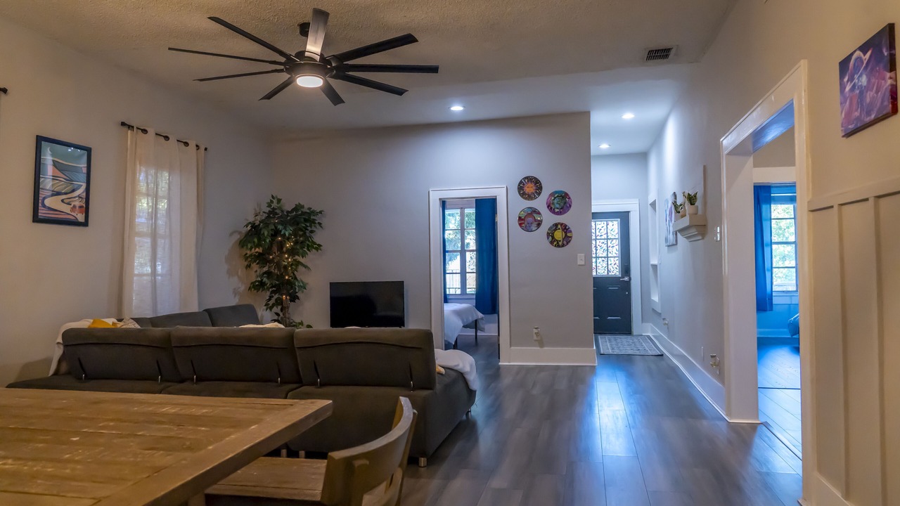 Photo of Livingroom in Historic Ybor
