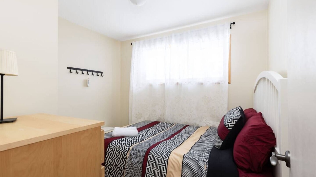 Photo of Bedroom in Lake of Bays