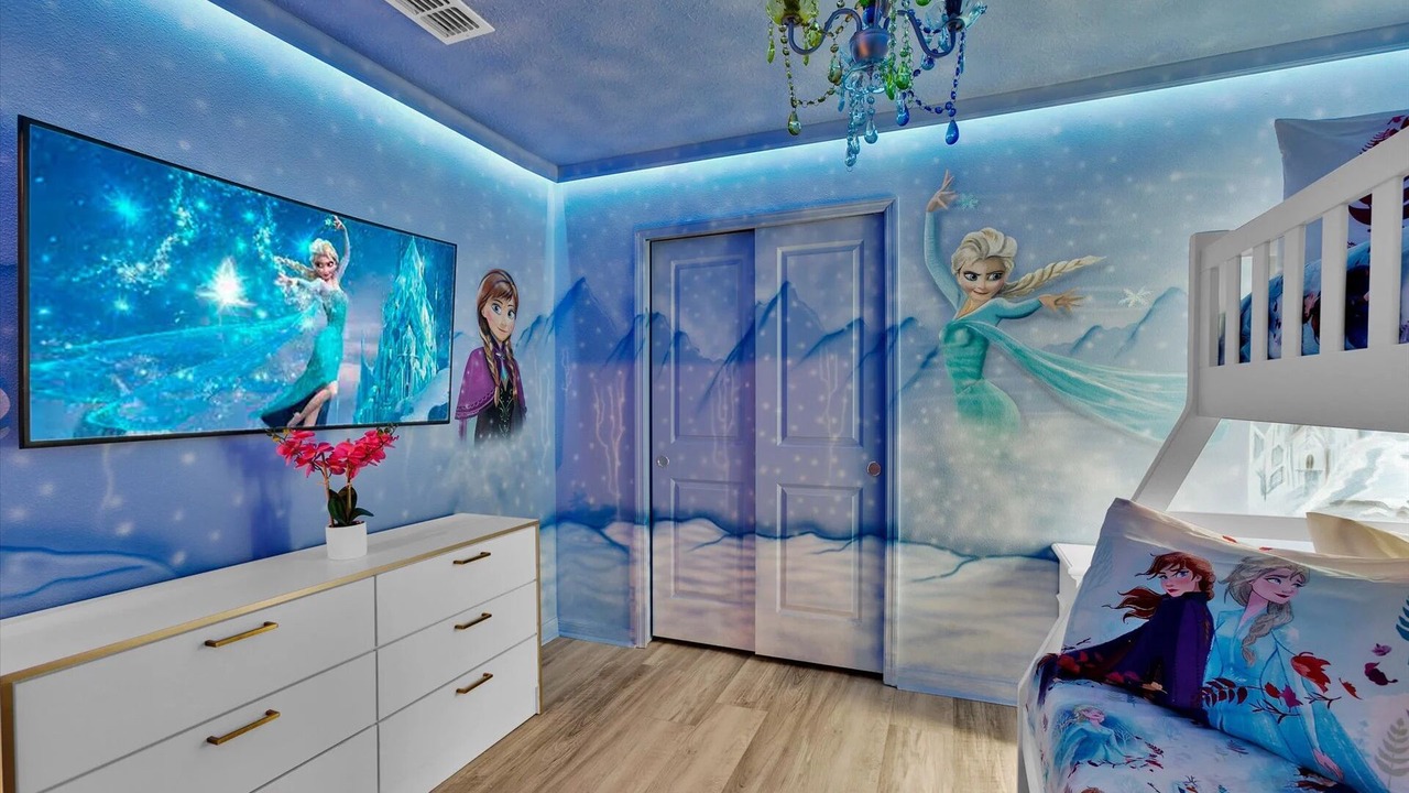 Photo of Bedroom in Davenport