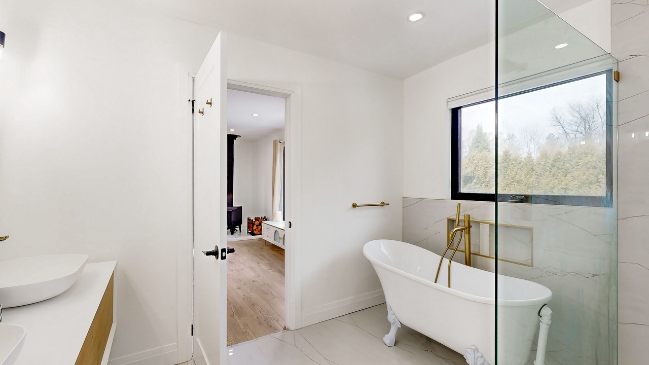 Photo of Bathroom in Springwater