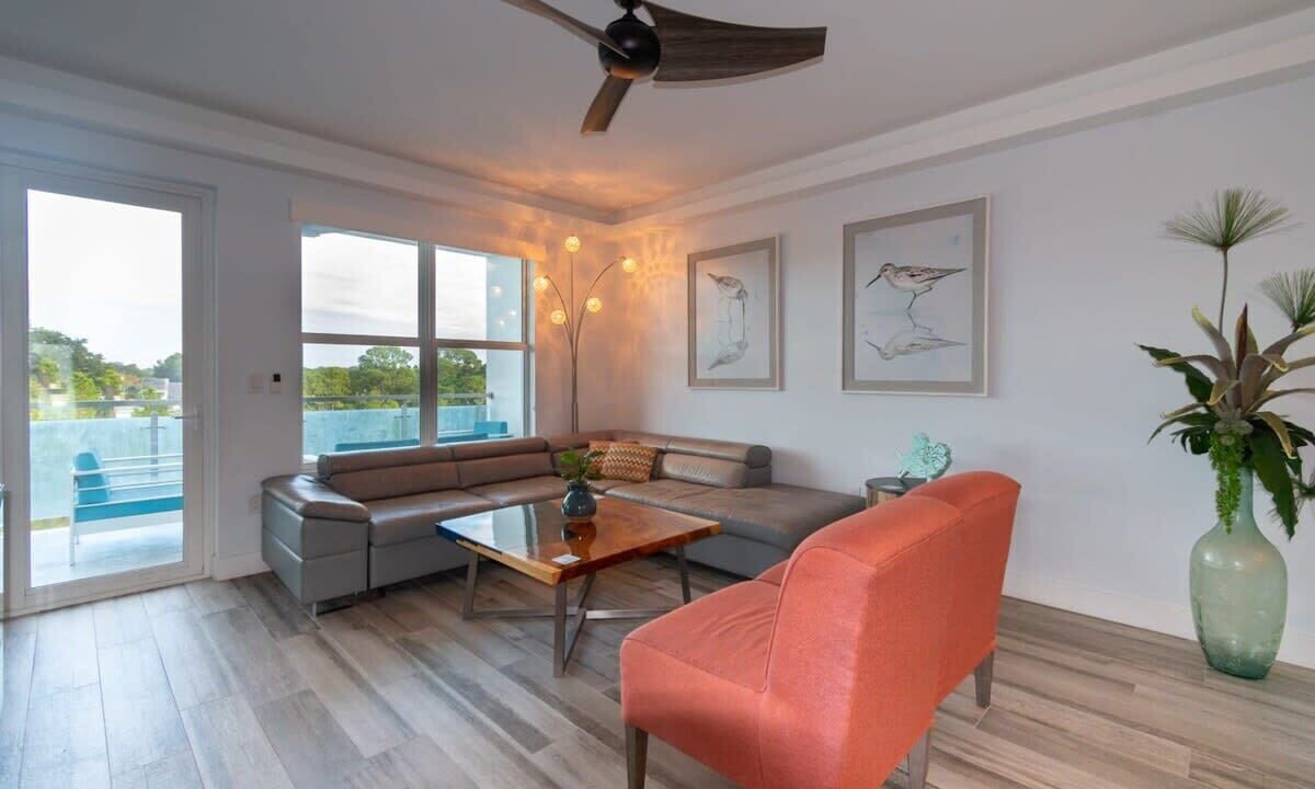 Photo of Livingroom in Merritt Island
