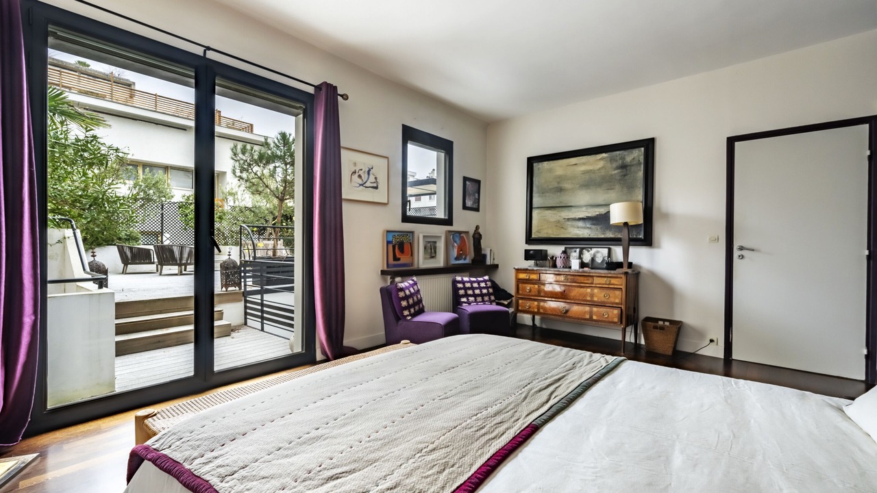 Photo of Bedroom in Prince–Marmottan