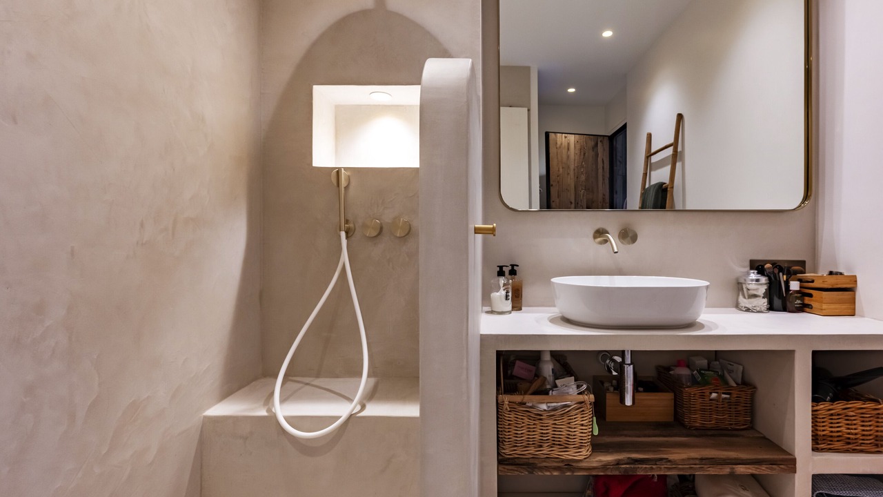 Photo of Bathroom in Neuilly-sur-Seine