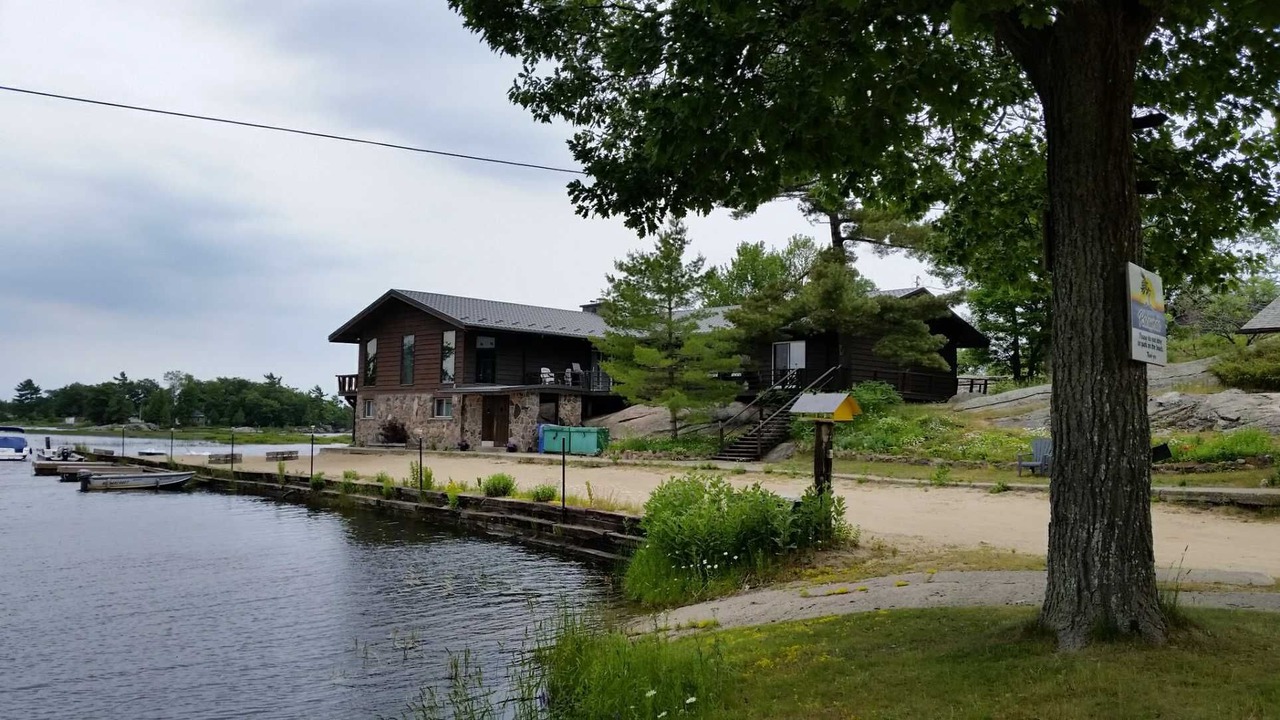 Photo of Outdoor in Carling