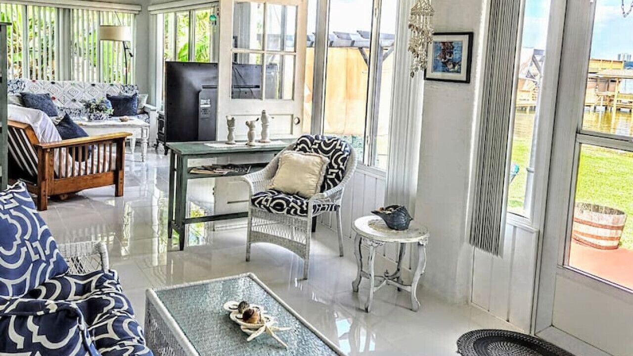Photo of Livingroom in Winter Haven