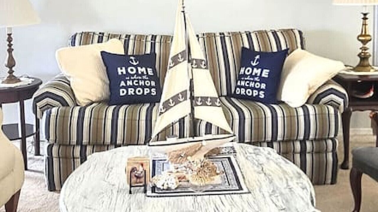 Photo of Livingroom in Winter Haven