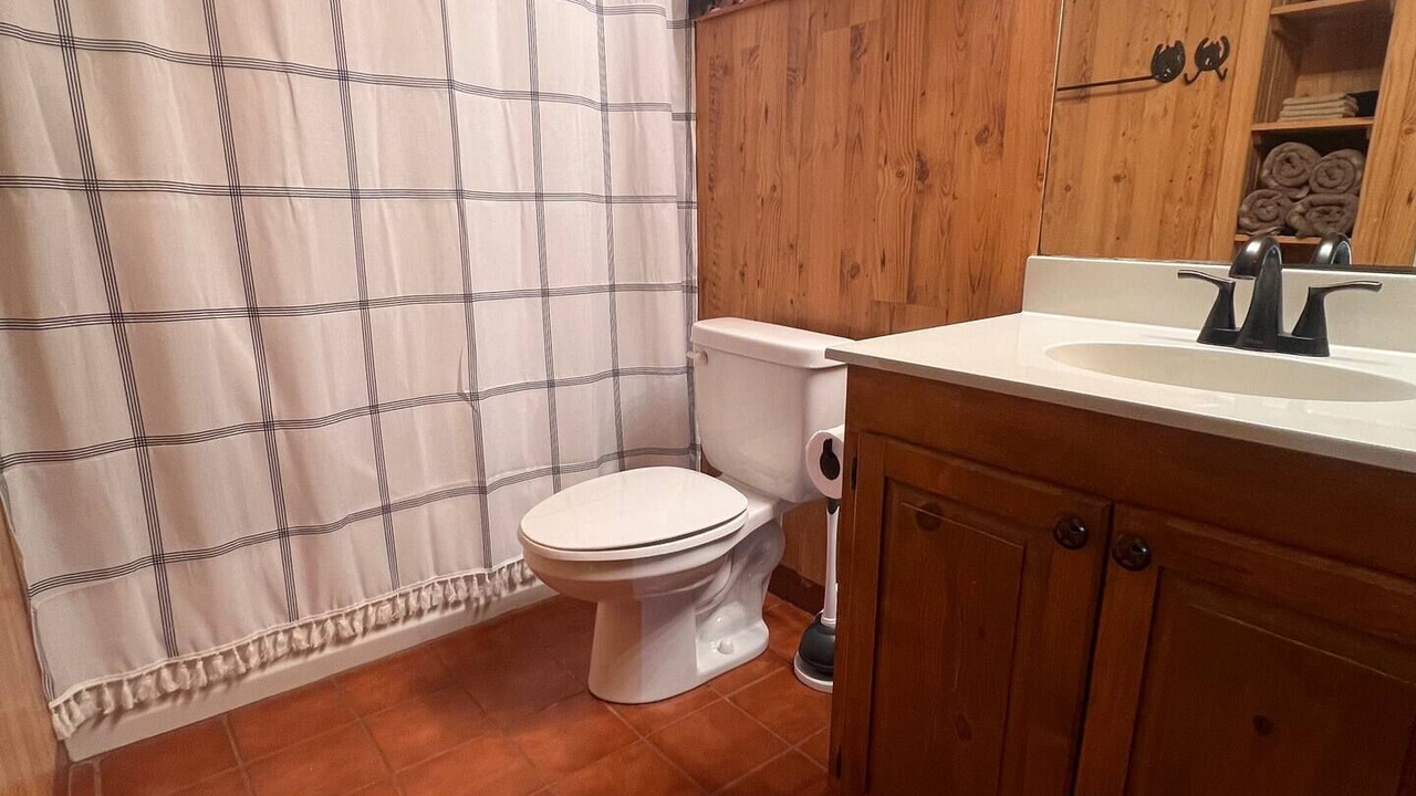 Photo of Bathroom in River Ranch