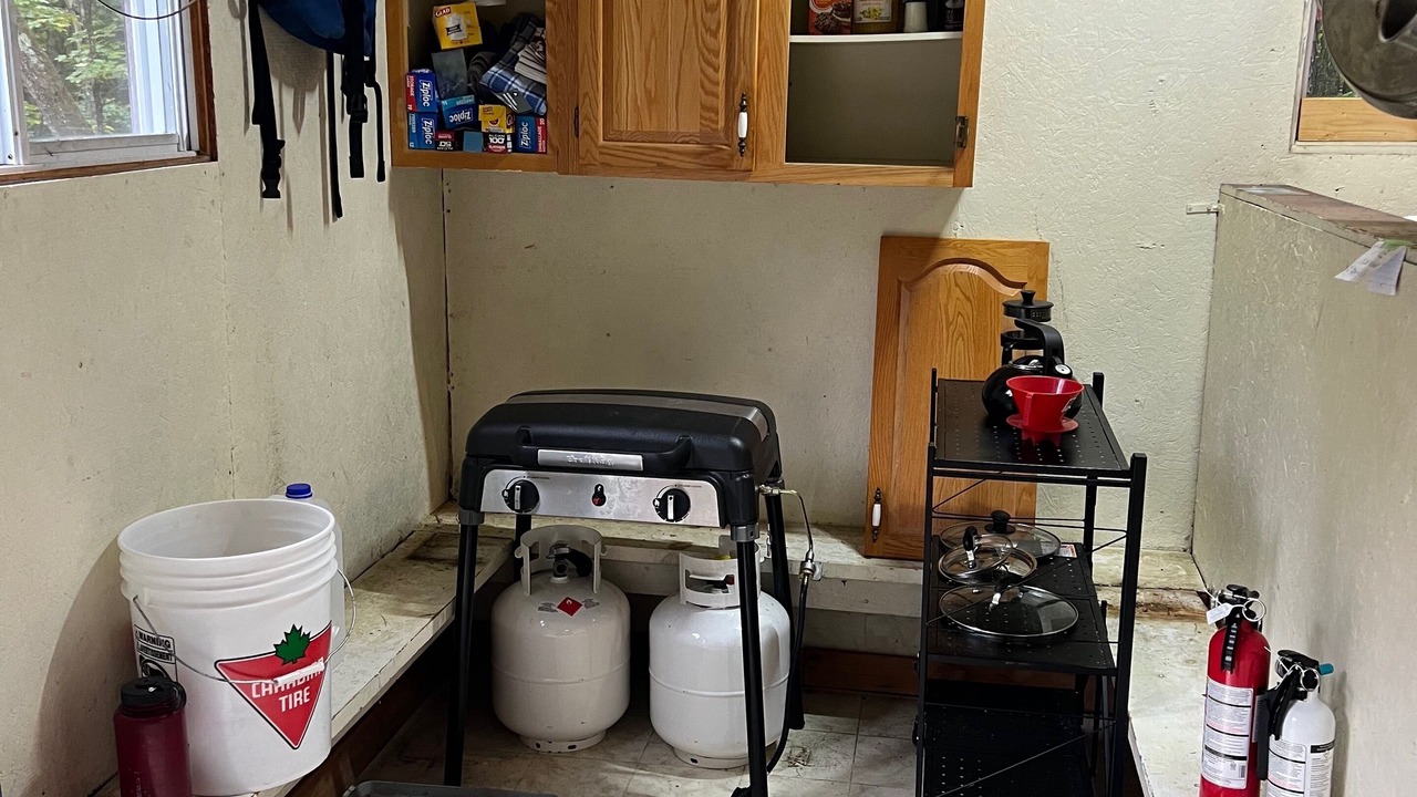 Photo of Kitchen in Unorganized North East Parry Sound