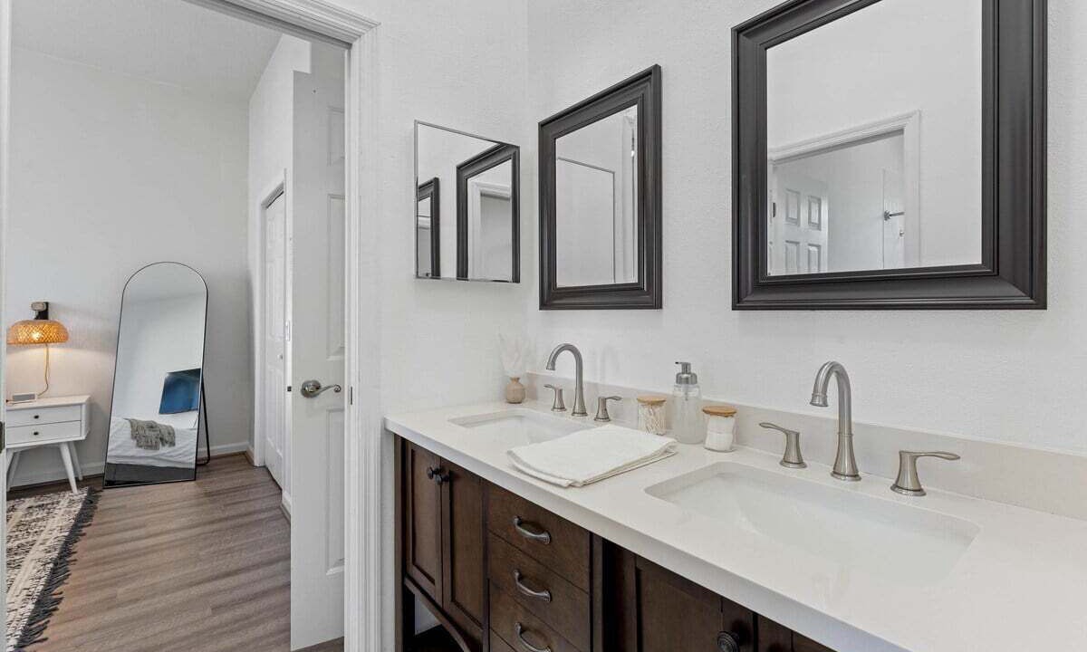 Photo of Bathroom in Ridgewood Lakes
