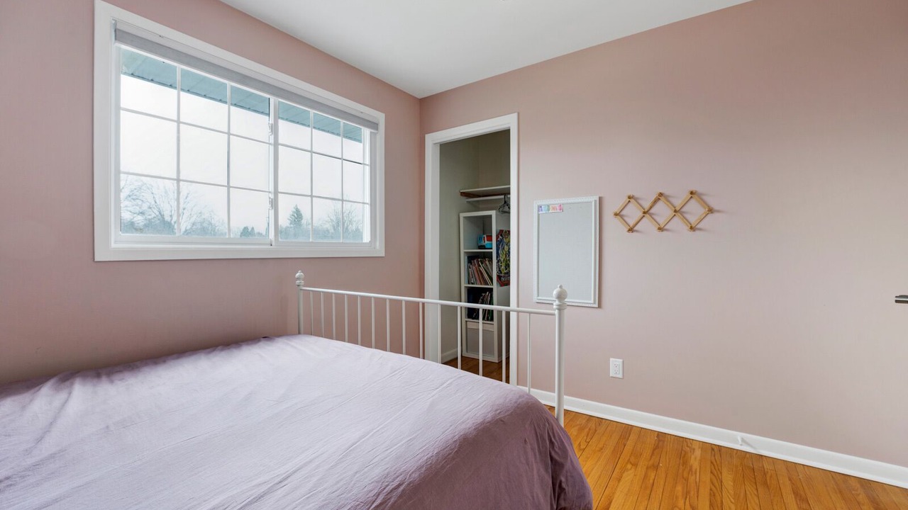 Photo of Bedroom in Auden Park
