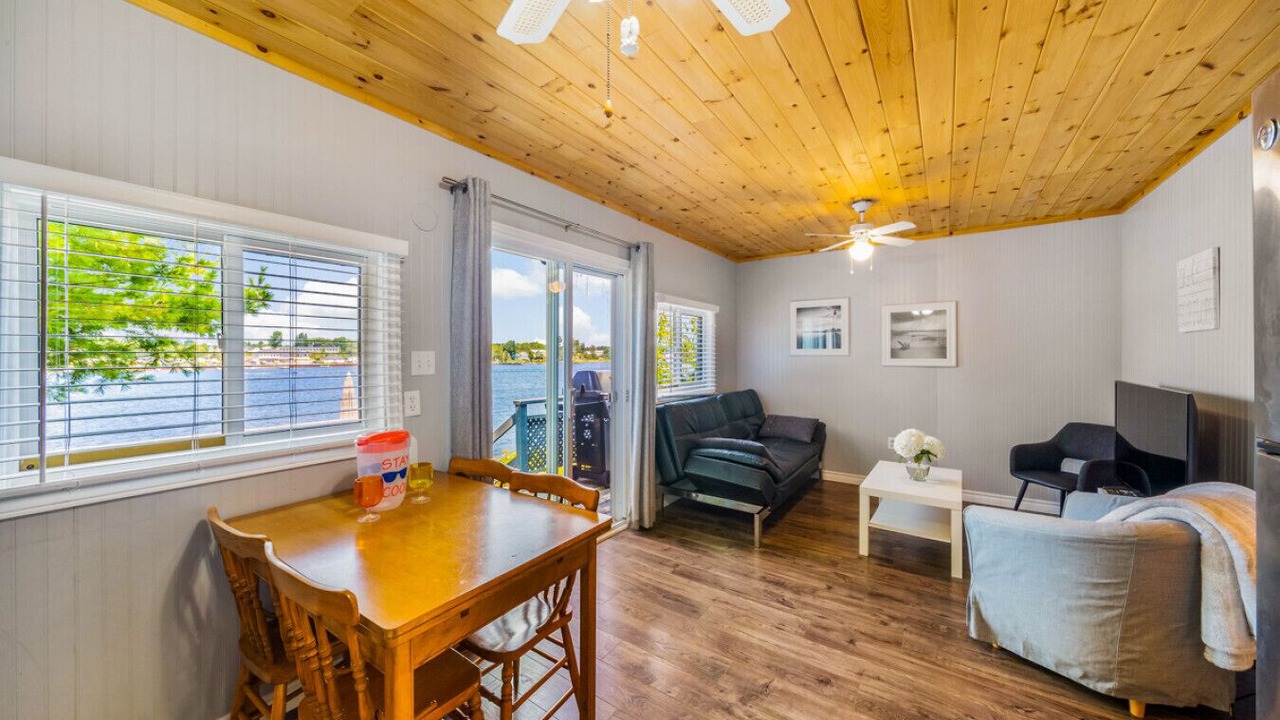 Photo of Livingroom in Britt