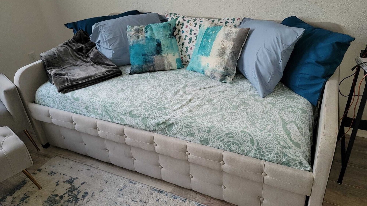 Photo of Bedroom in Bahama Bay