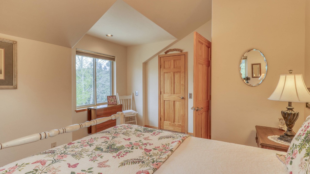 Photo of Bedroom in Pagosa Highlands