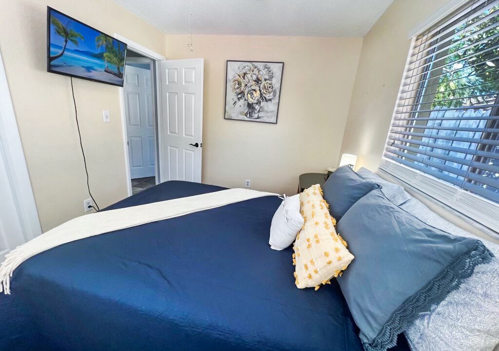 Photo of Bedroom in Pinellas Park