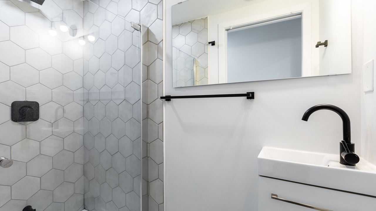 Photo of Bathroom in Tiny