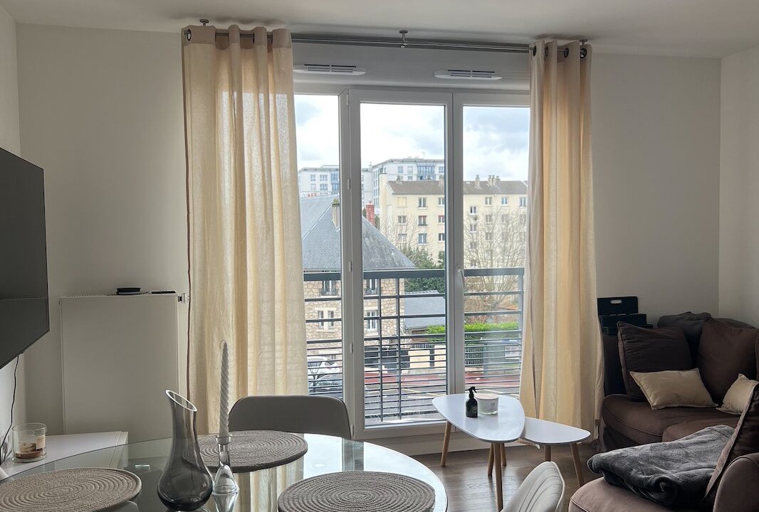 Photo of Livingroom in Joinville-le-Pont