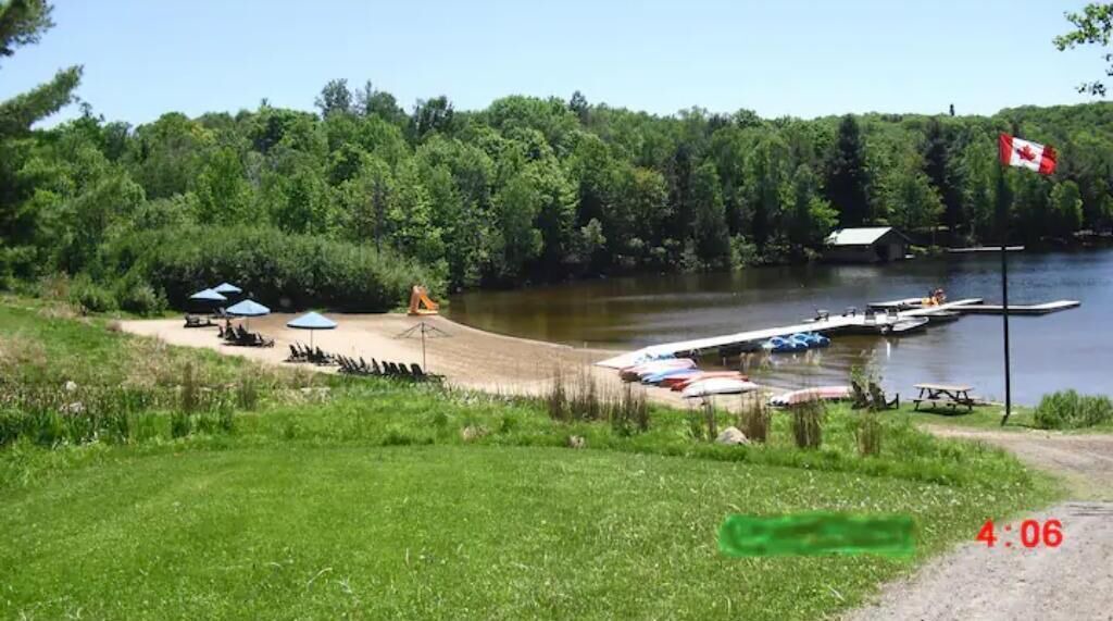 Photo of Others in Lake of Bays