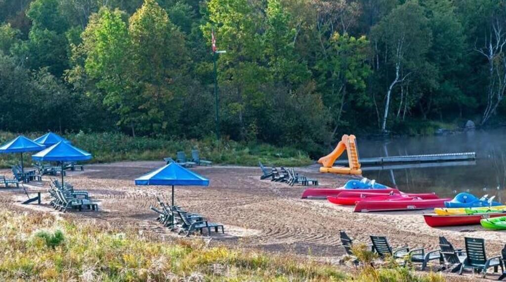 Photo of Others in Lake of Bays