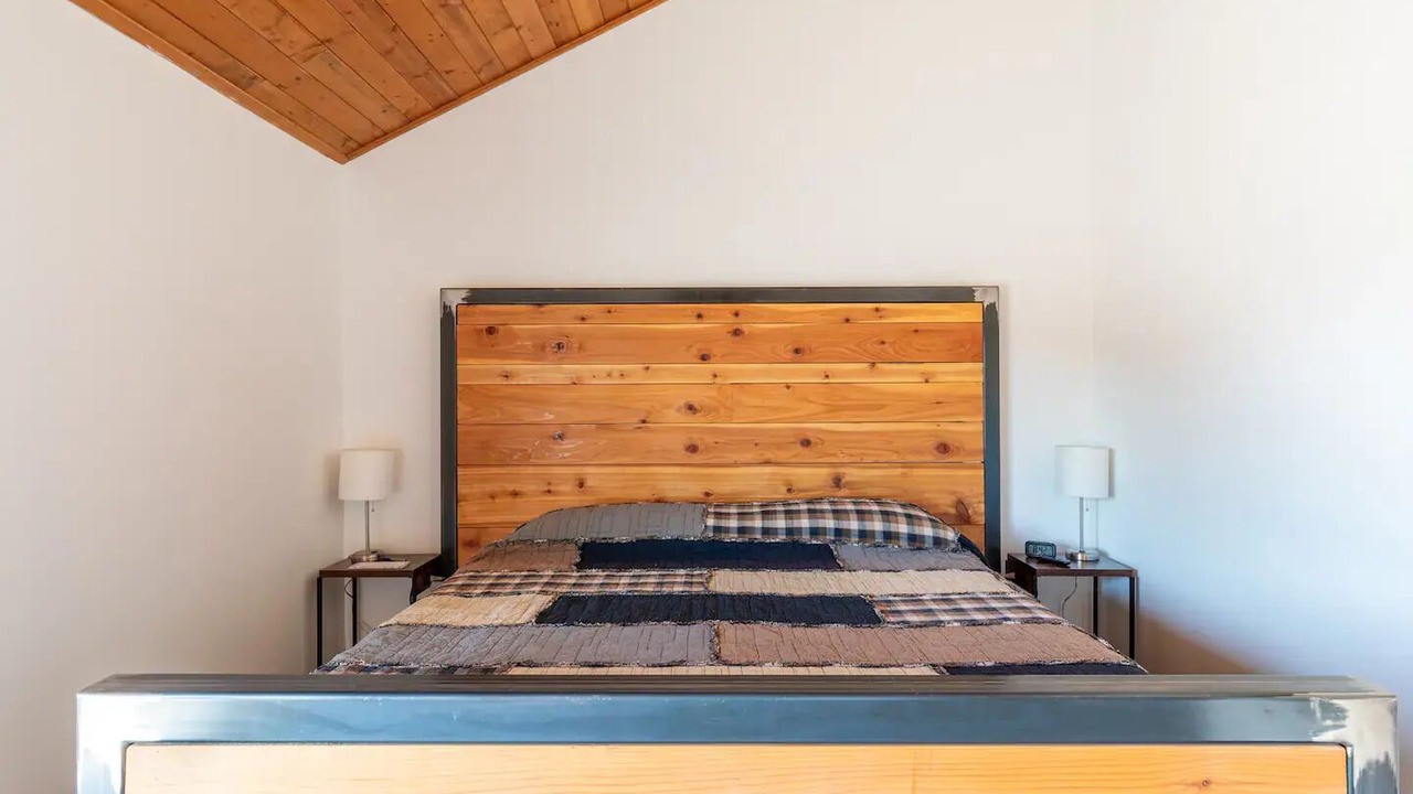 Photo of Bedroom in Dammeron Valley