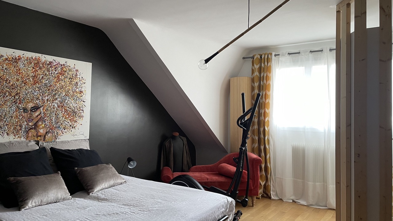 Photo of Bedroom in Plateau - Mont-Valerien