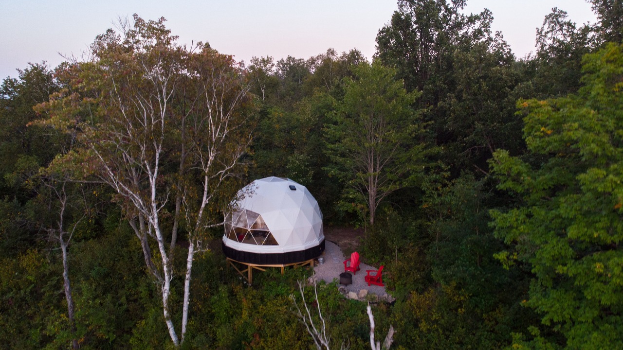 Photo of Outdoor in McKellar