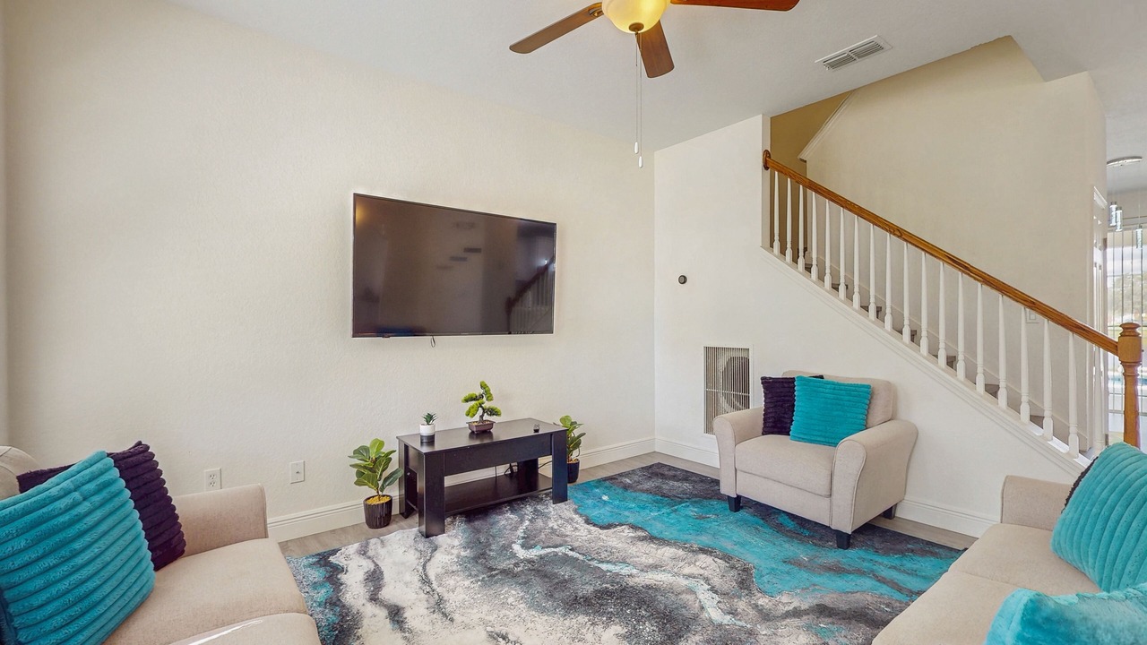 Photo of Livingroom in Trafalgar Village
