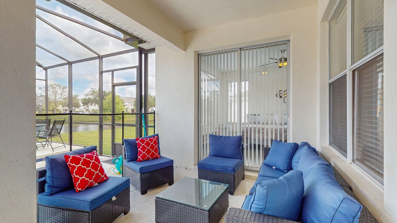 Photo of Livingroom in Trafalgar Village