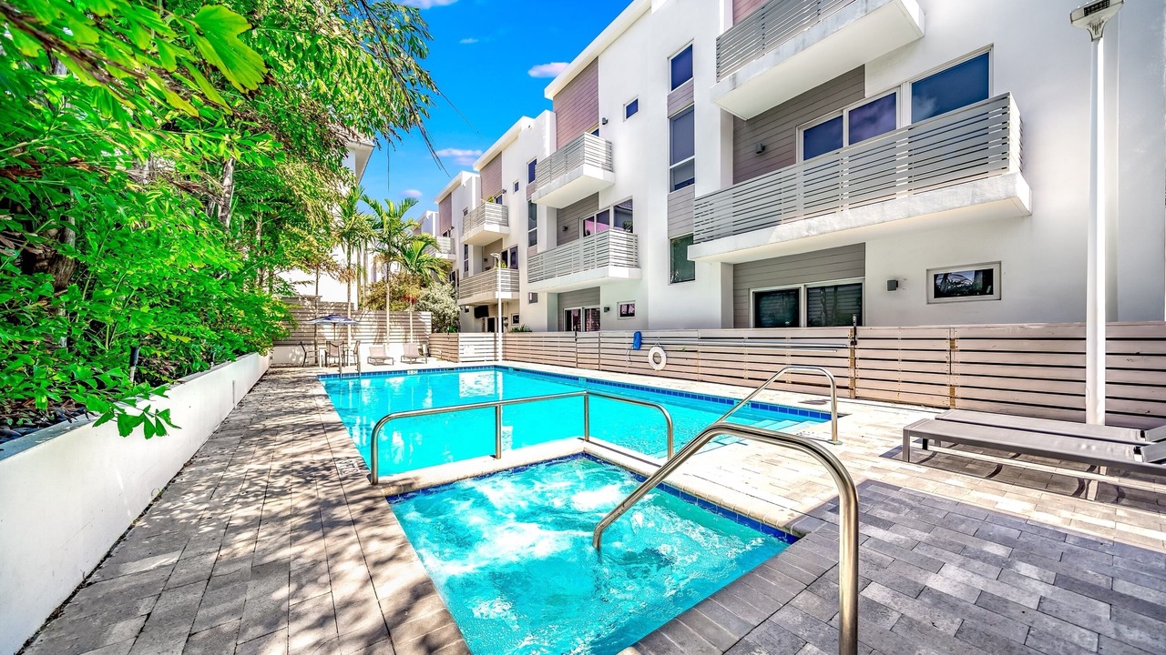 Photo of Outdoor in Pompano Beach
