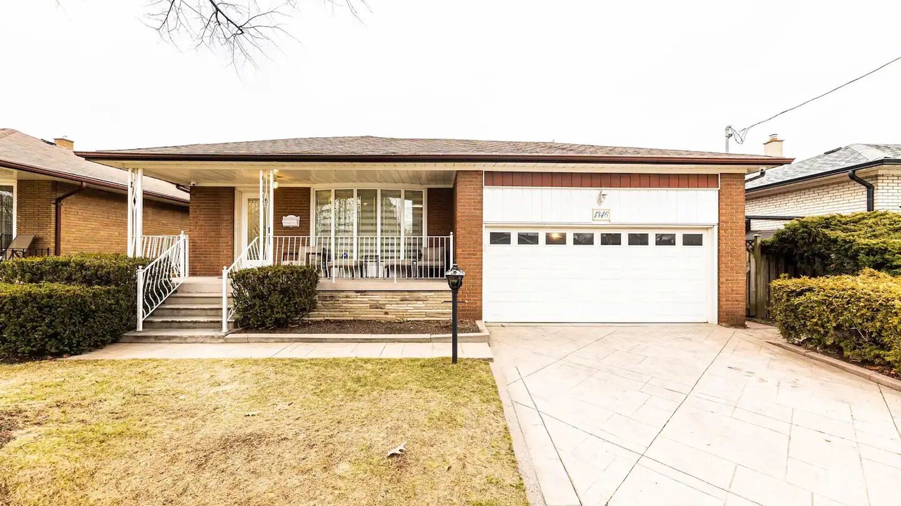Photo of Outdoor in Lakeview