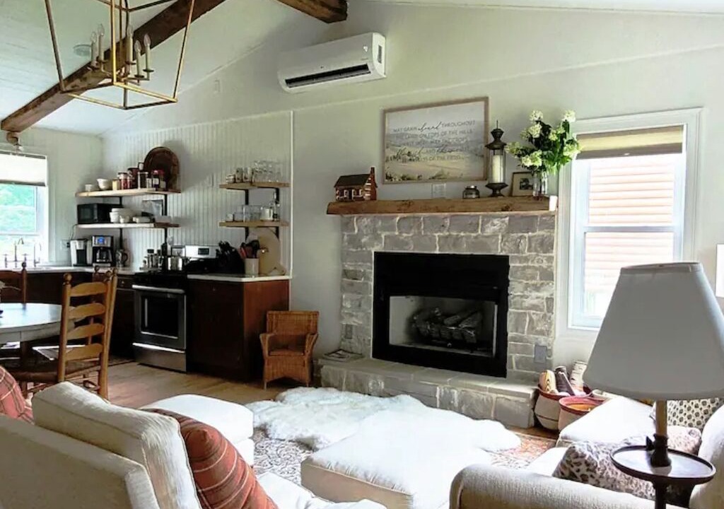 Photo of Livingroom in Bedford