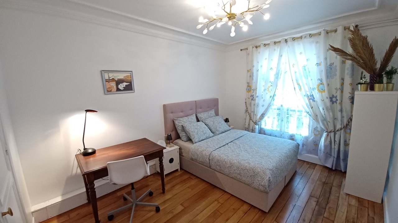 Photo of Bedroom in Saint-Thomas-d'Aquin