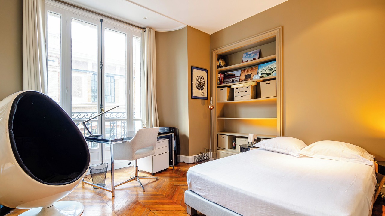 Photo of Bedroom in Notre Dame