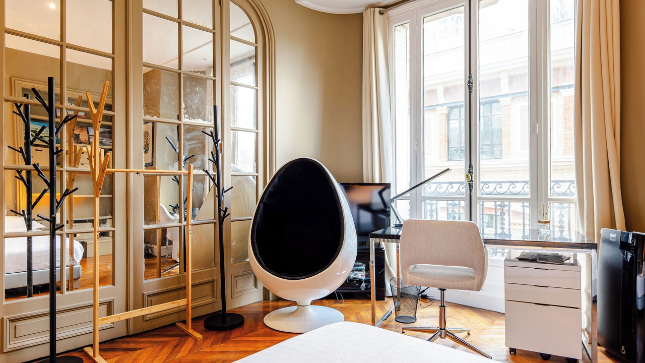 Photo of Bedroom in Notre Dame