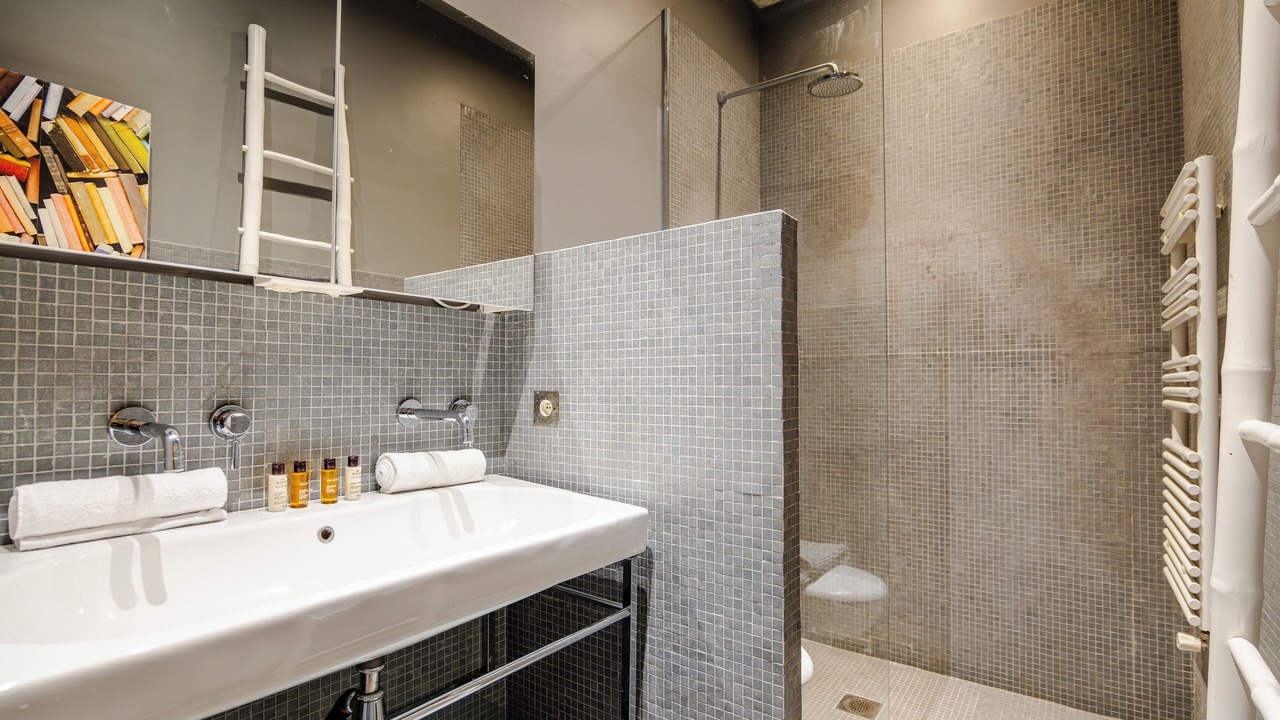 Photo of Bathroom in Notre Dame