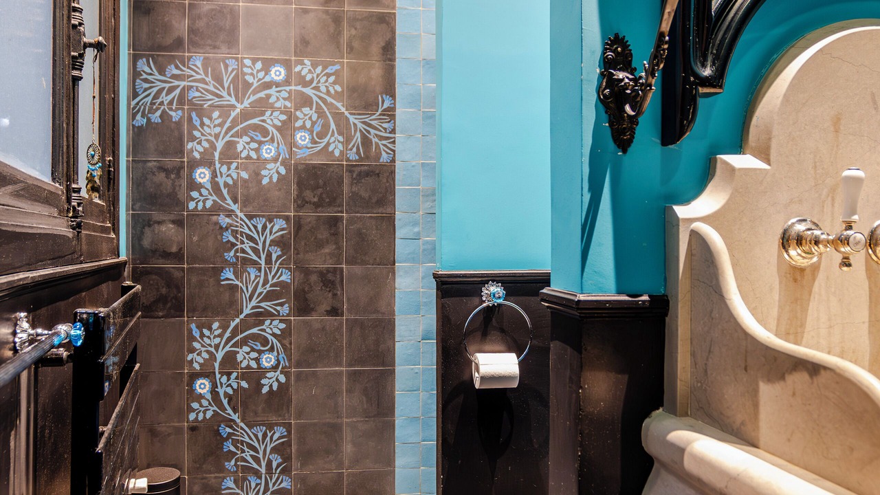 Photo of Bathroom in Notre Dame