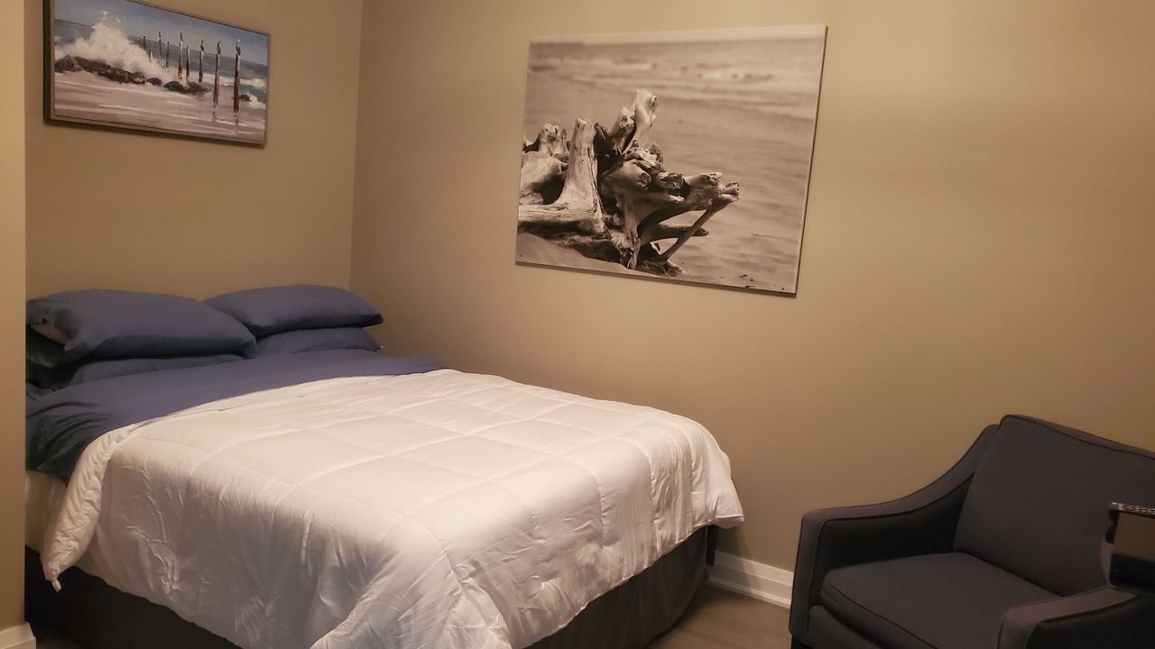 Photo of Bedroom in Long Point