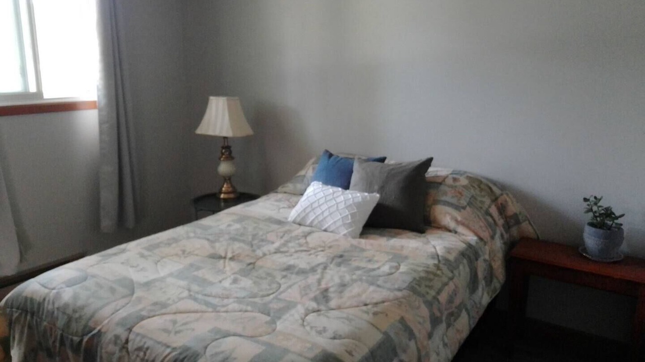Photo of Bedroom in Paisley